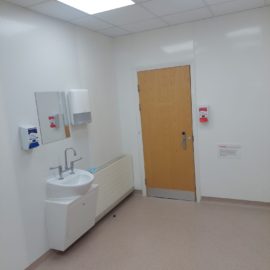 Farnham Hospital – Bath Therapy Room conversion to Physio Room