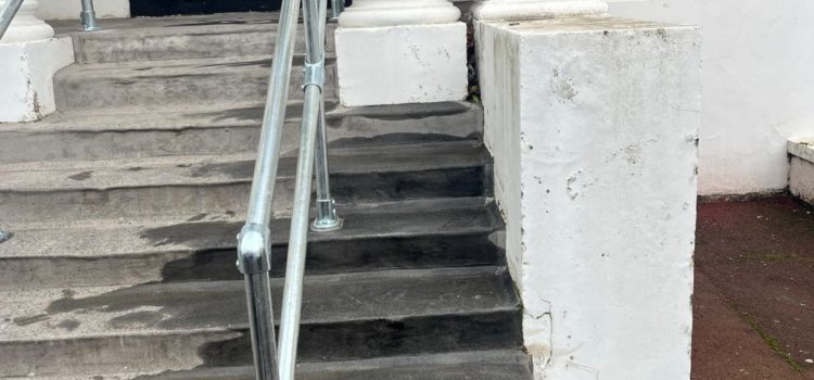 Denmark Hill, London – New Key Clamp Handrail Denmark Hill, London – New Key Clamp Handrail