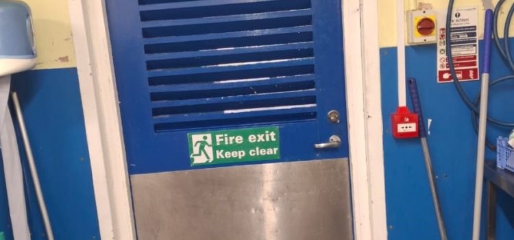 Maudsley Hospital – Kitchen Area Stable Door Maudsley Hospital – Kitchen Area Stable Door